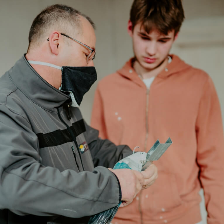 professeur plaquiste